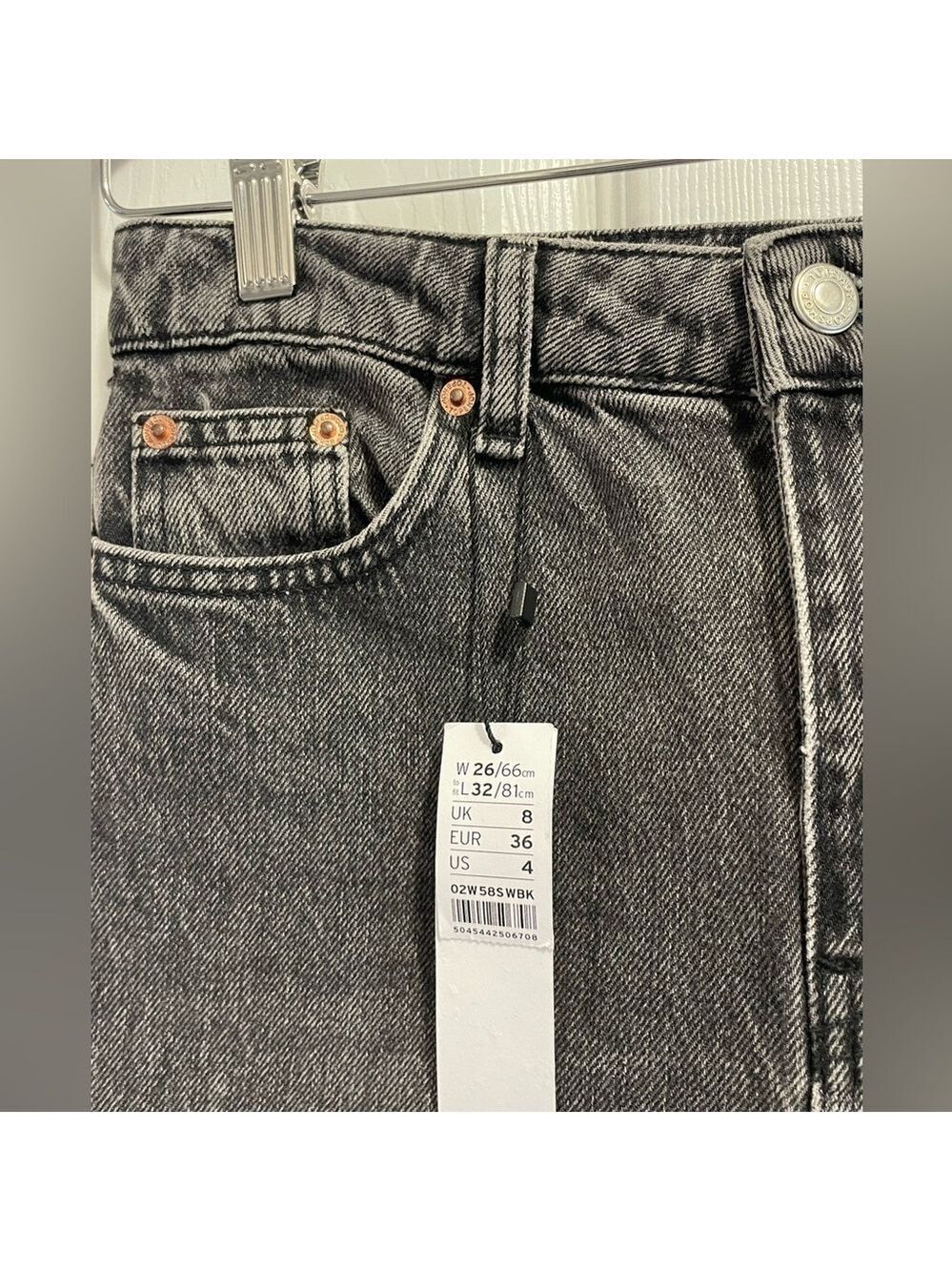 NWT TOPSHOP Distressed Washed Black Mom Tapered Jeans size 4 / 26 - Picture 8 of 12